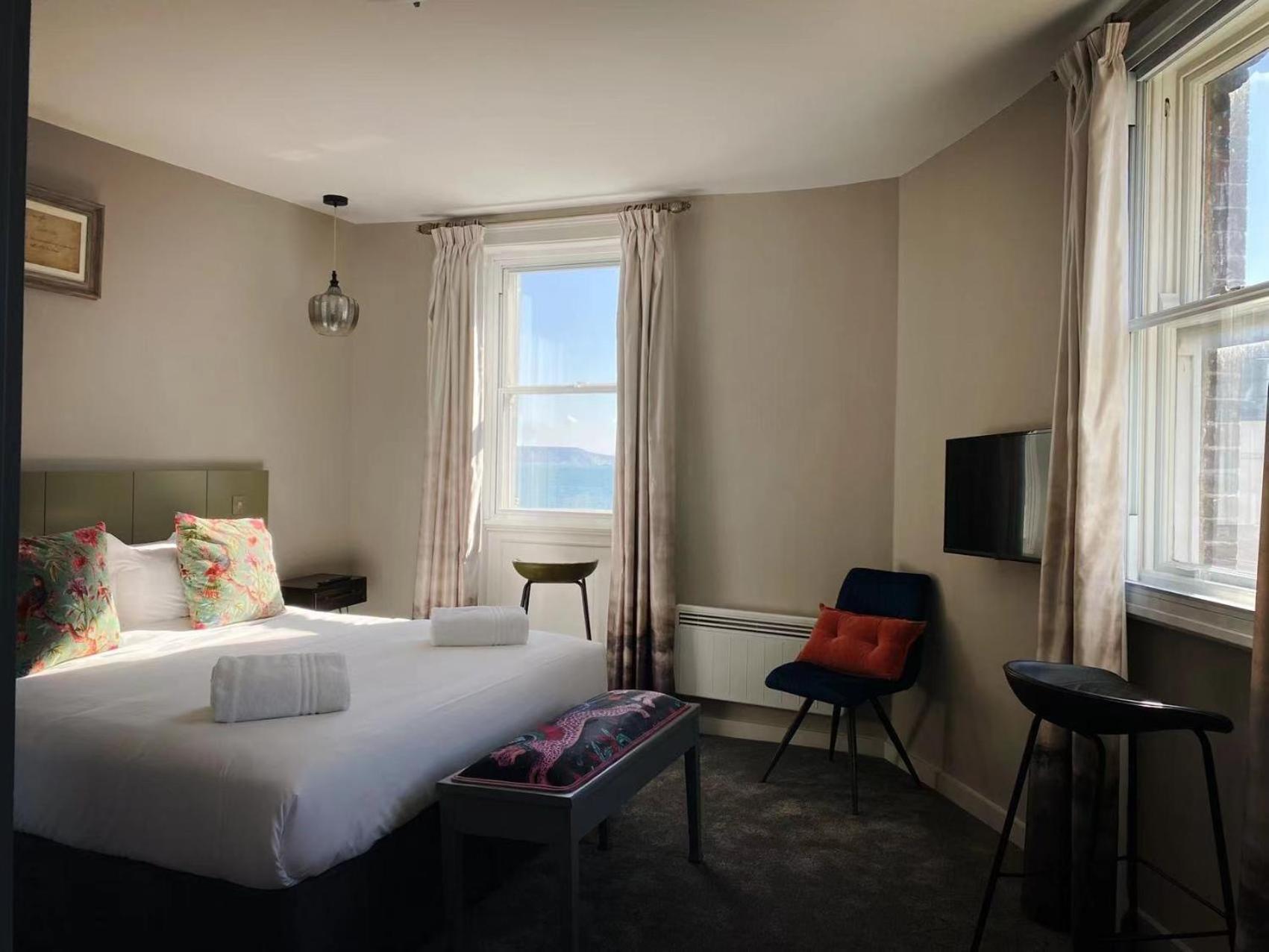Chapter 1 Hotels Weymouth Bagian luar foto